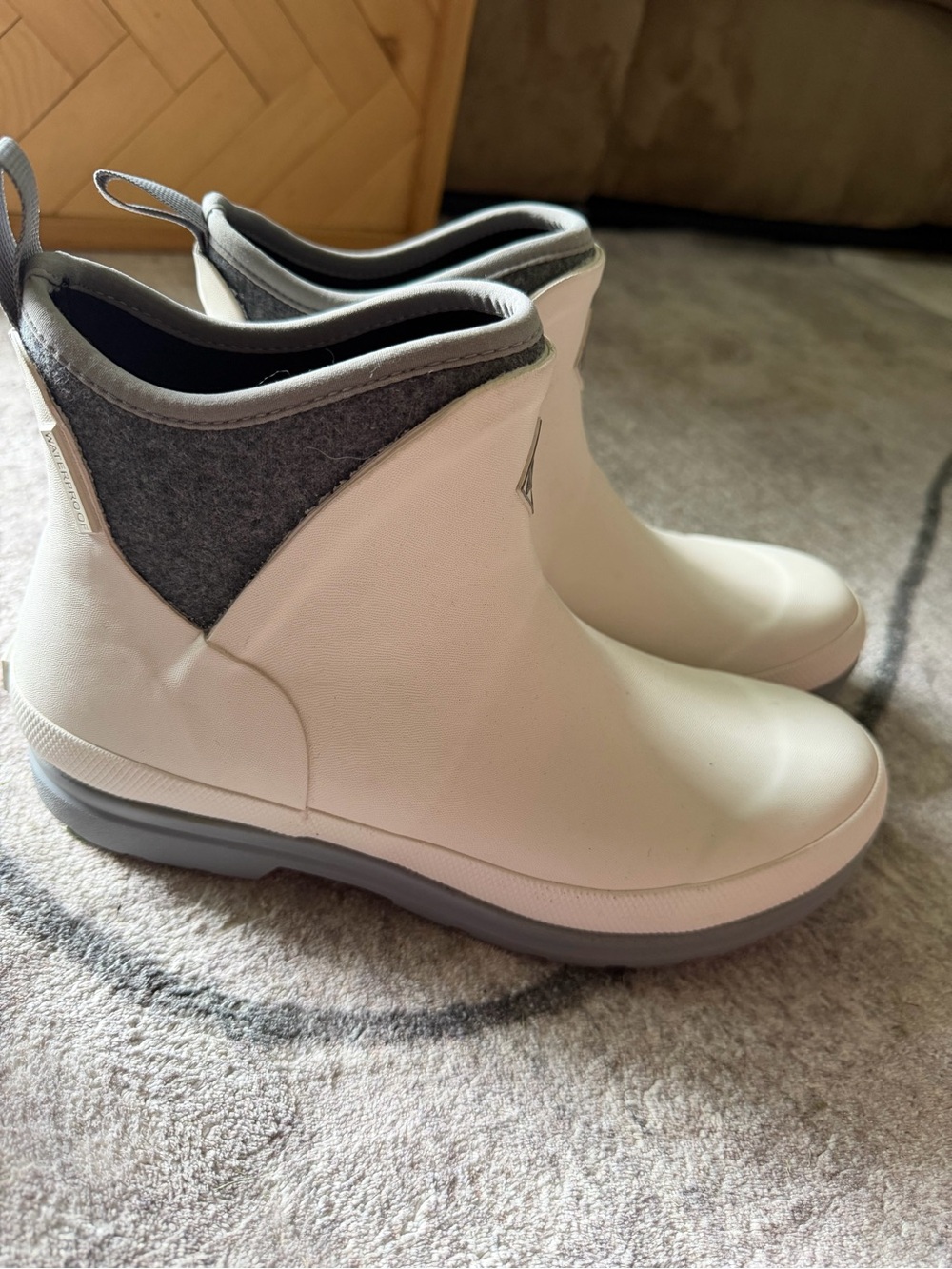 Women's Waterproof Ankle Booties - White Gray